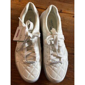 Skechers Women's Vegan Air-Cooled Memory Foam Quilted White Sneakers Size 8 New